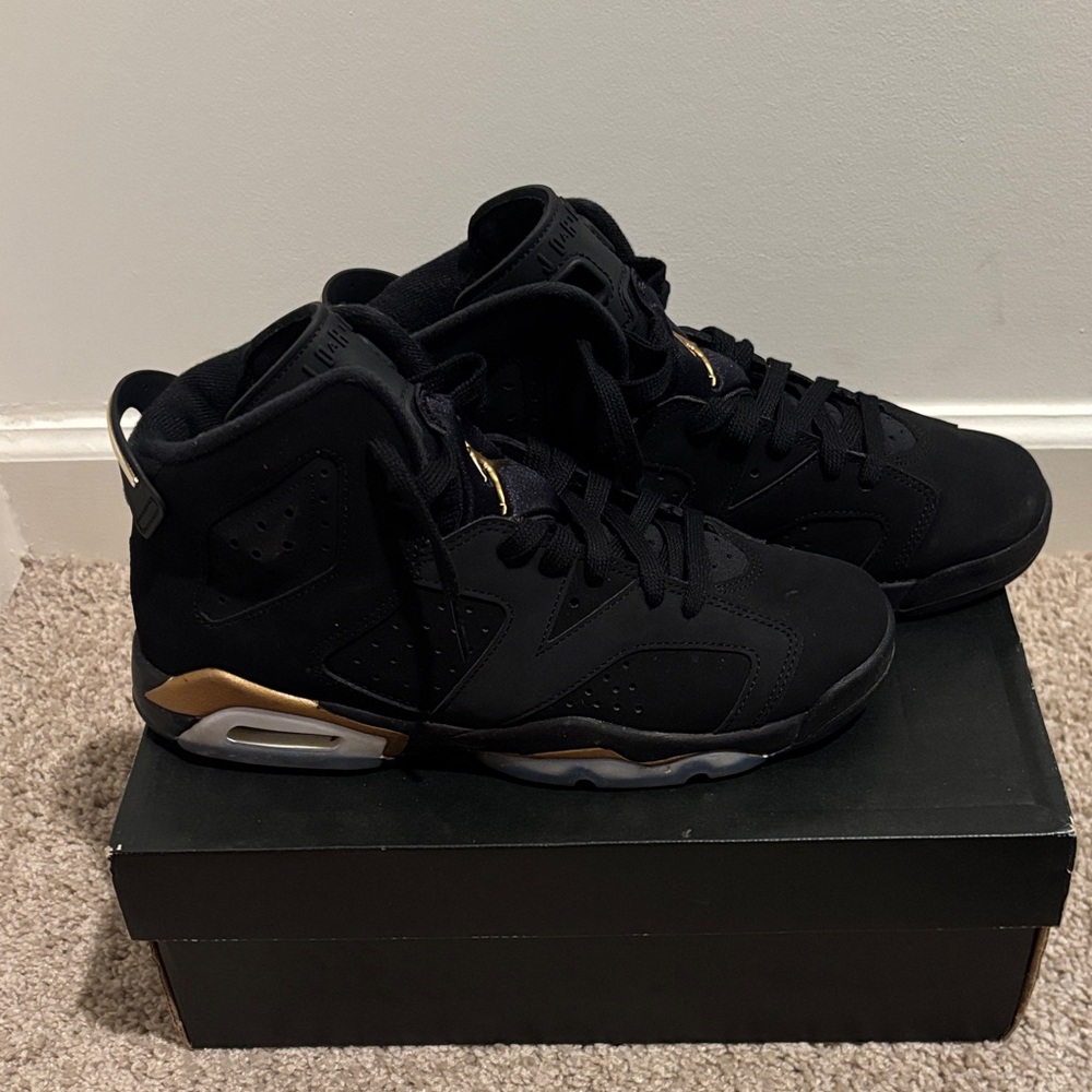 Jordan Kids Sneakers Black and Gold
